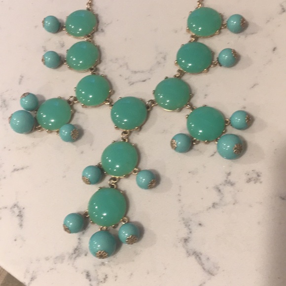 Fun turquoise necklace - Picture 2 of 4